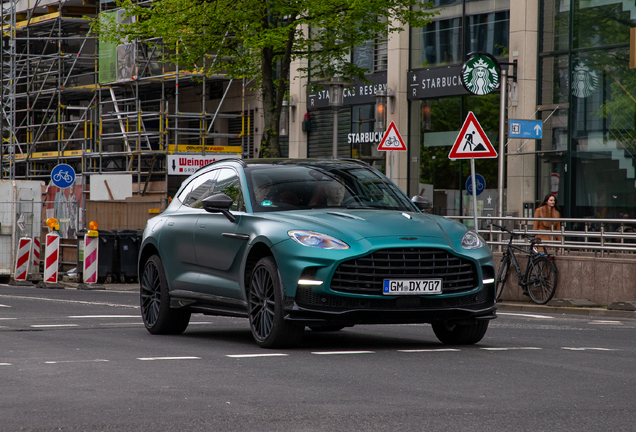 Aston Martin DBX707