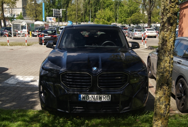 BMW XM G09