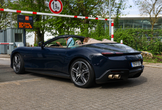 Ferrari Roma Spider