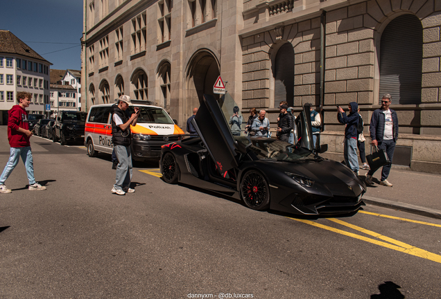 Lamborghini Aventador LP750-4 SuperVeloce