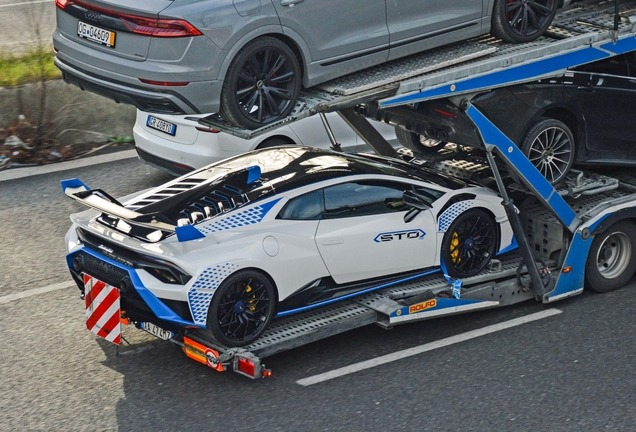 Lamborghini Huracán LP640-2 STO