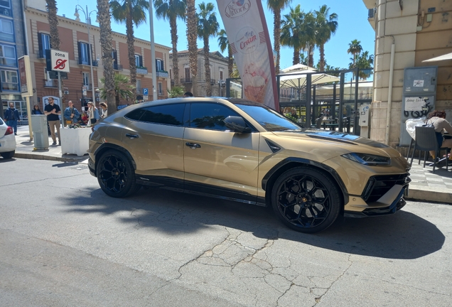 Lamborghini Urus Performante