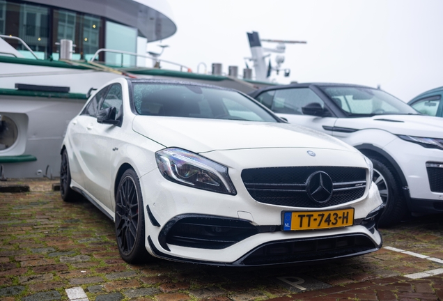 Mercedes-AMG A 45 W176 2015