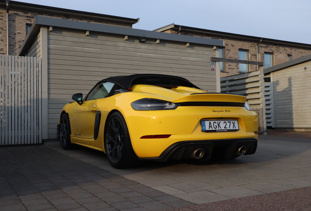 Porsche 718 Spyder RS Weissach Package