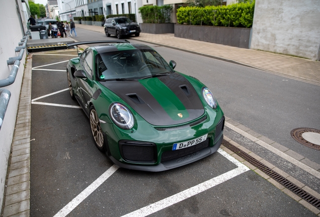 Porsche 991 GT2 RS Weissach Package