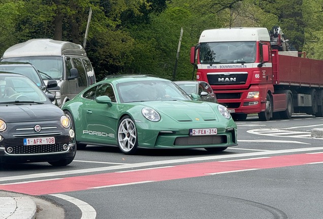 Porsche 992 S/T