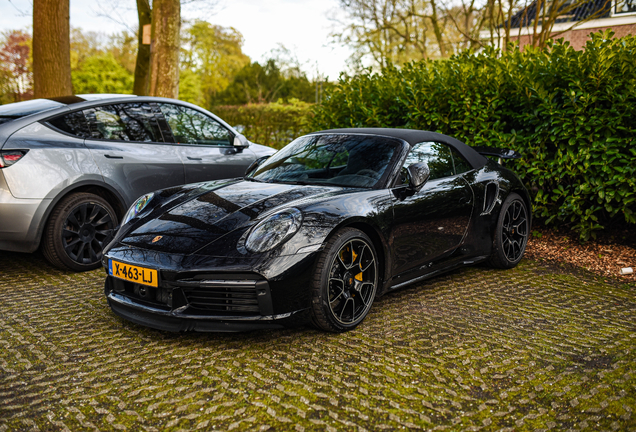 Porsche 992 Turbo S Cabriolet