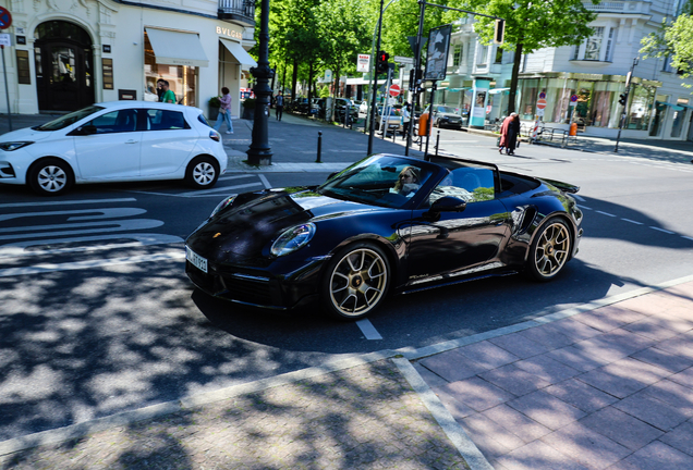 Porsche 992 Turbo S Cabriolet