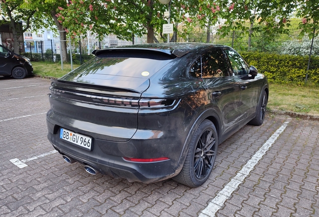 Porsche Cayenne Coupé Turbo E-Hybrid