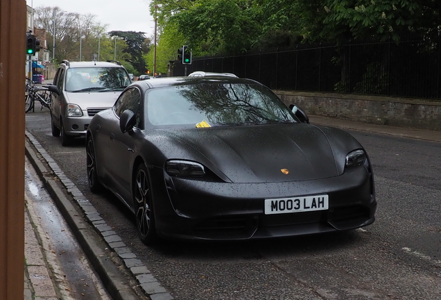 Porsche Taycan Turbo S