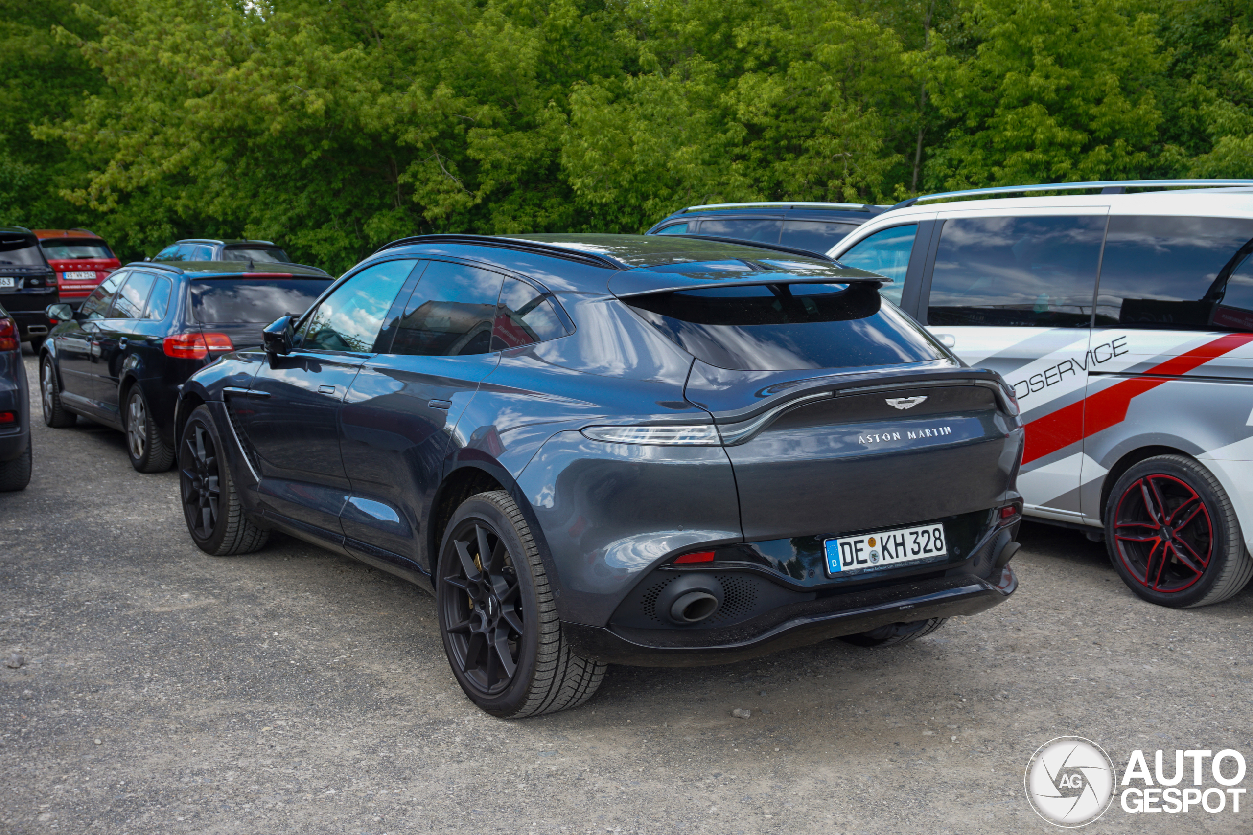 Aston Martin DBX