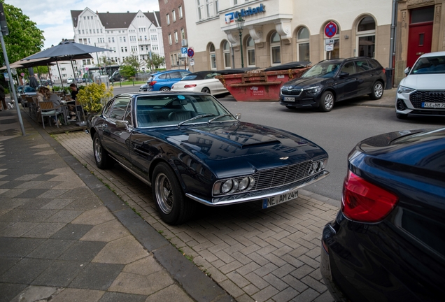 Aston Martin DBS Vantage