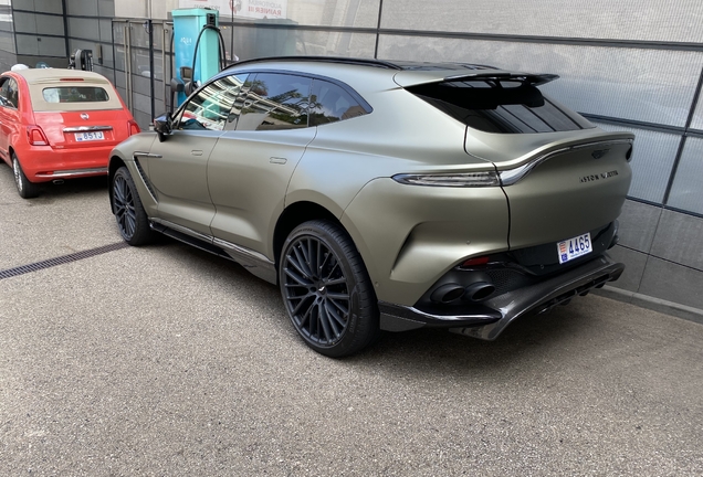 Aston Martin DBX707