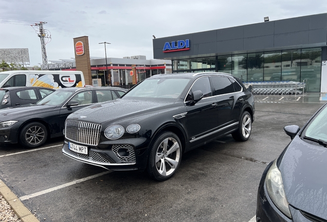 Bentley Bentayga Azure EWB