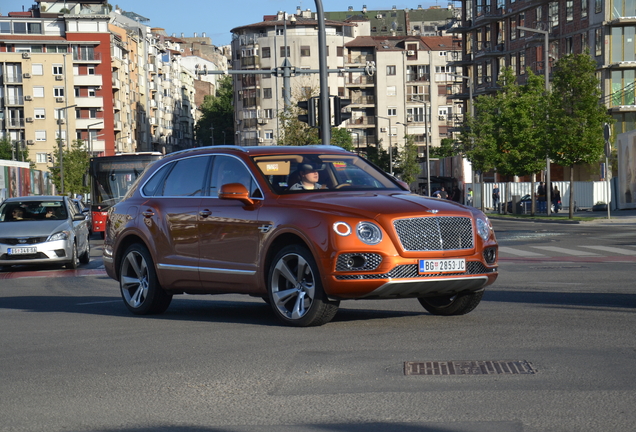 Bentley Bentayga V8