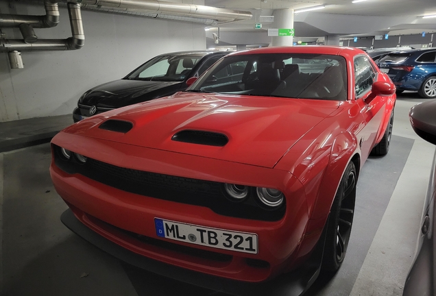 Dodge Challenger SRT Hellcat Widebody