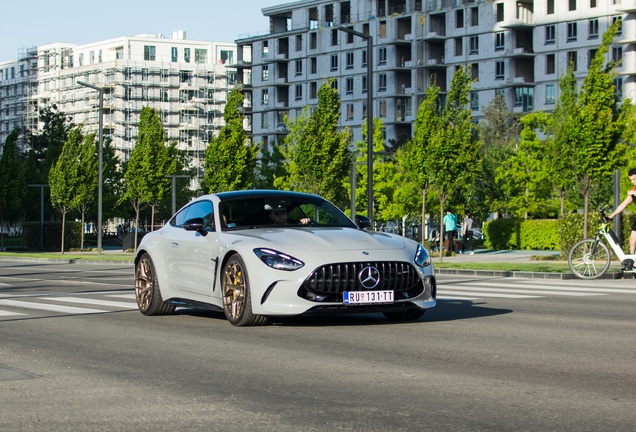 Mercedes-AMG GT 63 C192