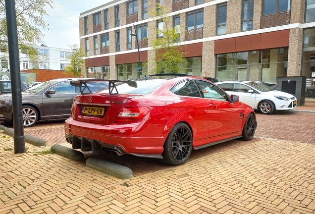 Mercedes-Benz C 63 AMG Coupé