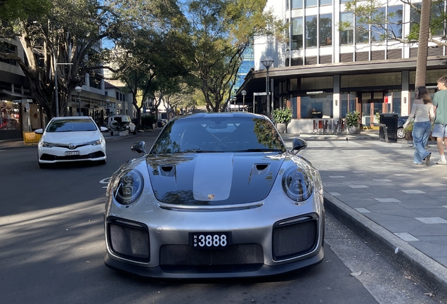 Porsche 991 GT2 RS Weissach Package