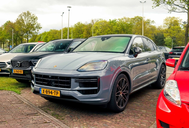 Porsche Cayenne Coupé Turbo E-Hybrid