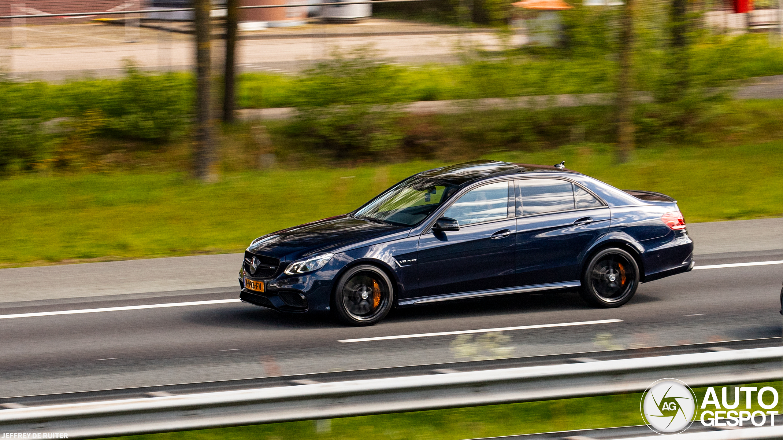 Mercedes-Benz E 63 AMG S W212