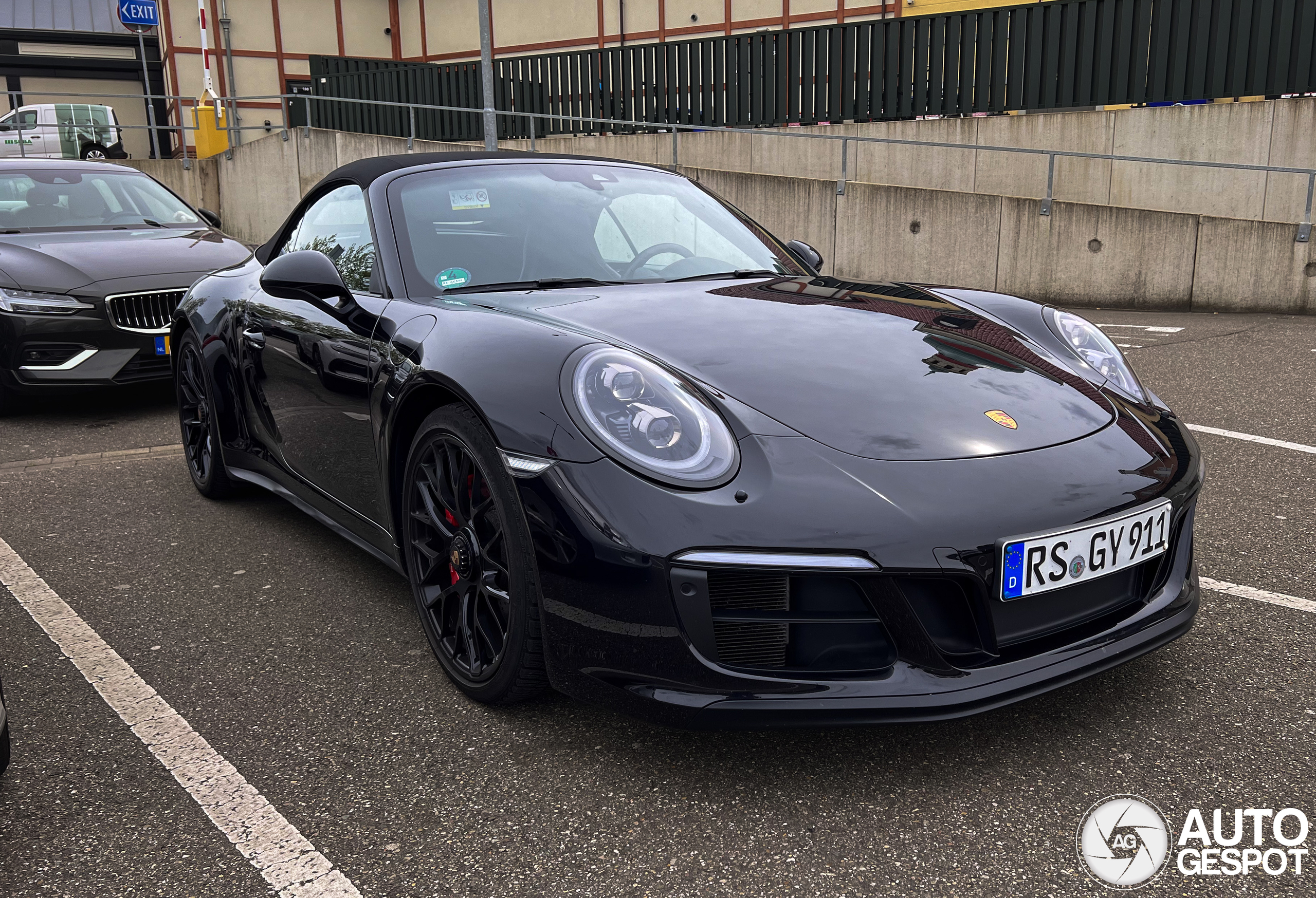 Porsche 991 Carrera 4 GTS Cabriolet MkII