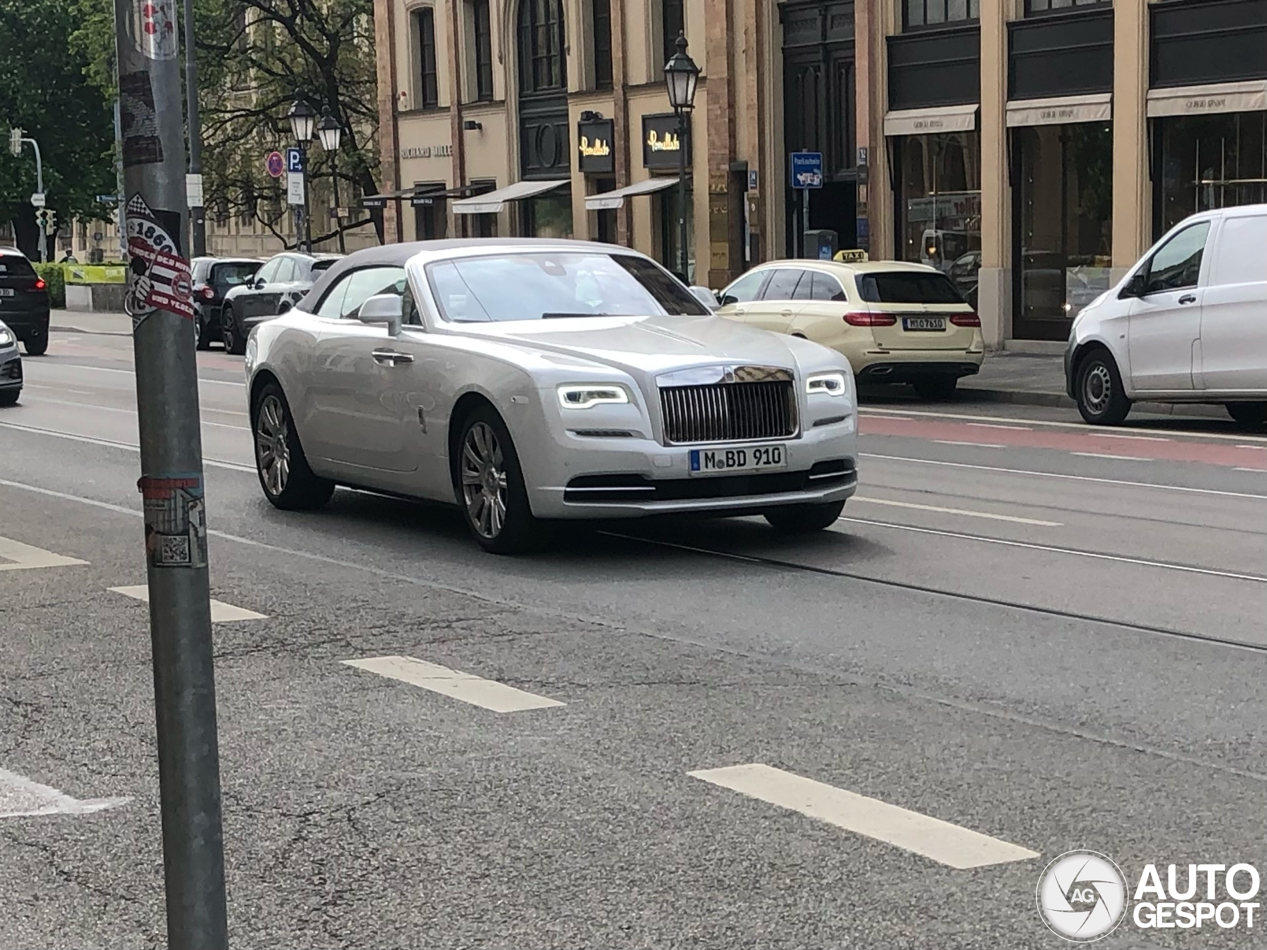 Rolls-Royce Dawn