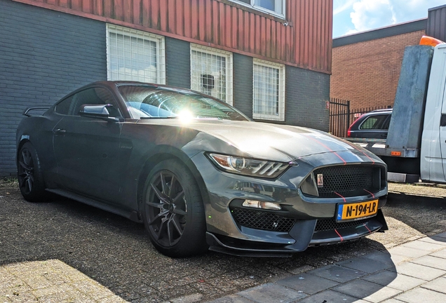 Ford Mustang Shelby GT350 2015