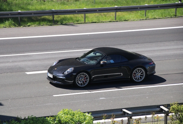 Porsche 991 Carrera 4 GTS Cabriolet MkI