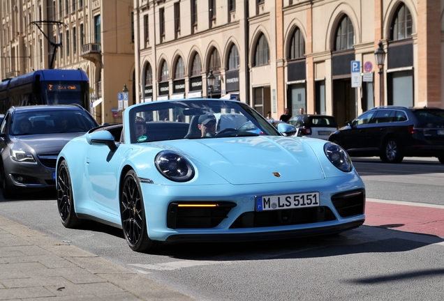 Porsche 992 Carrera GTS Cabriolet