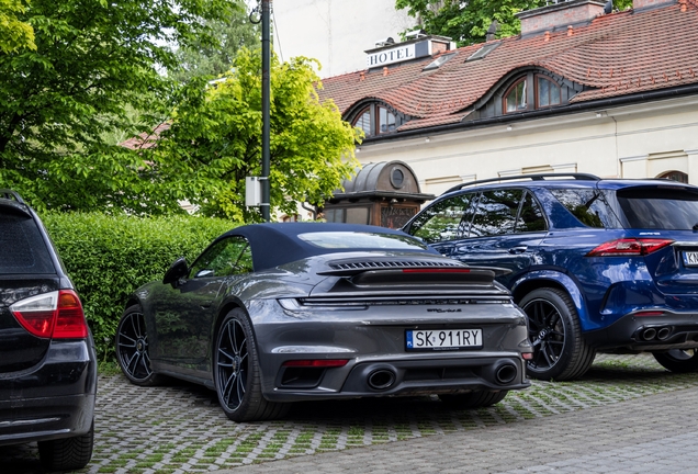 Porsche 992 Turbo S Cabriolet