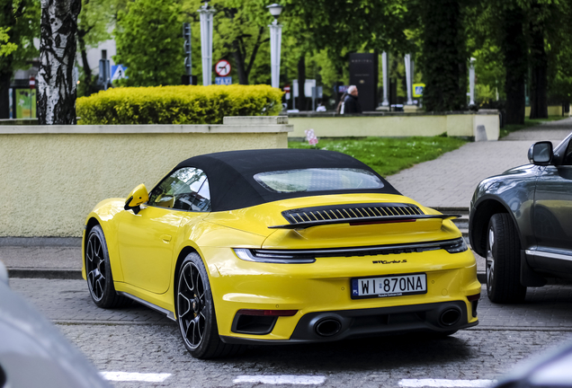 Porsche 992 Turbo S Cabriolet