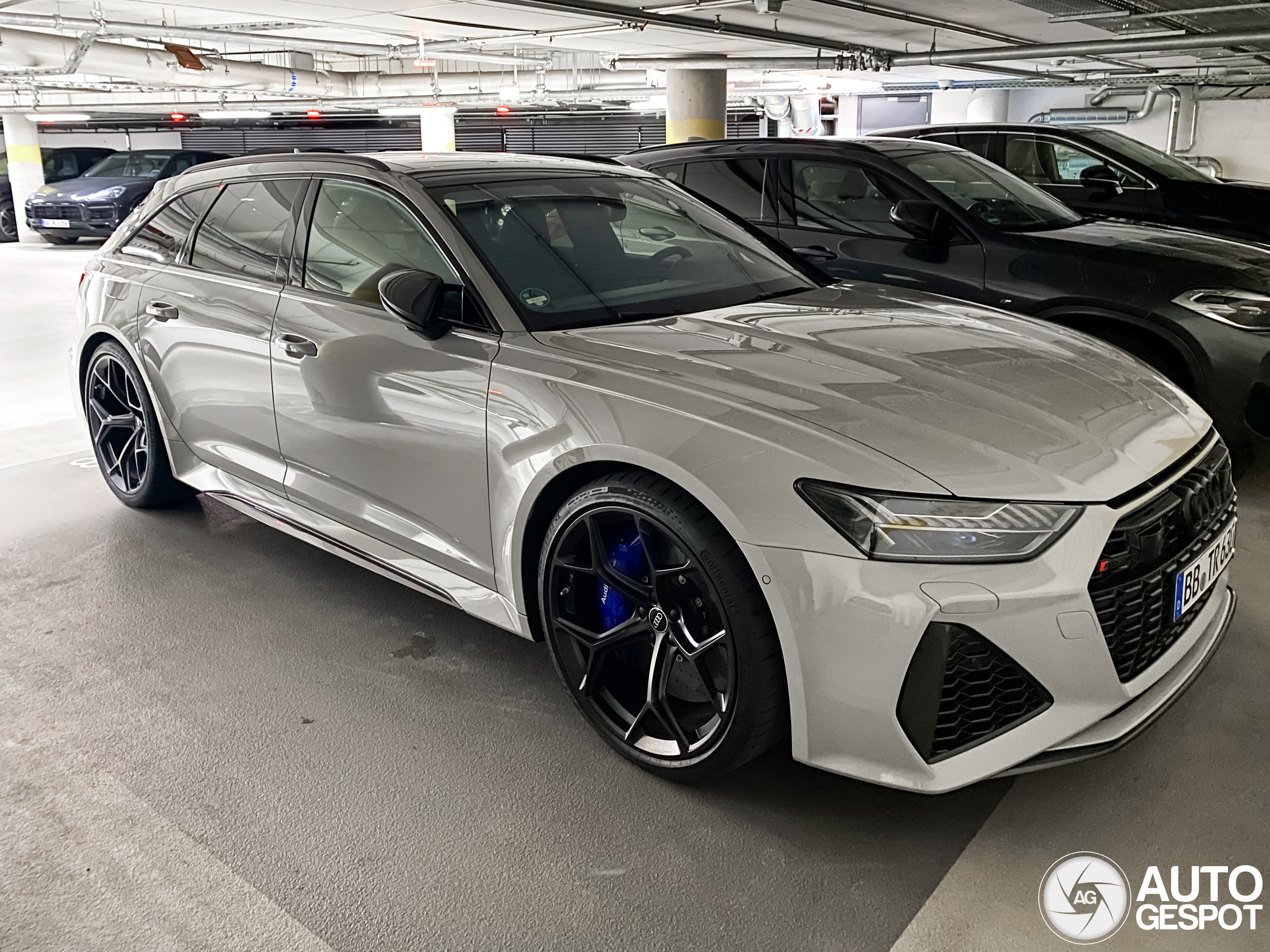 Audi RS6 Avant C8