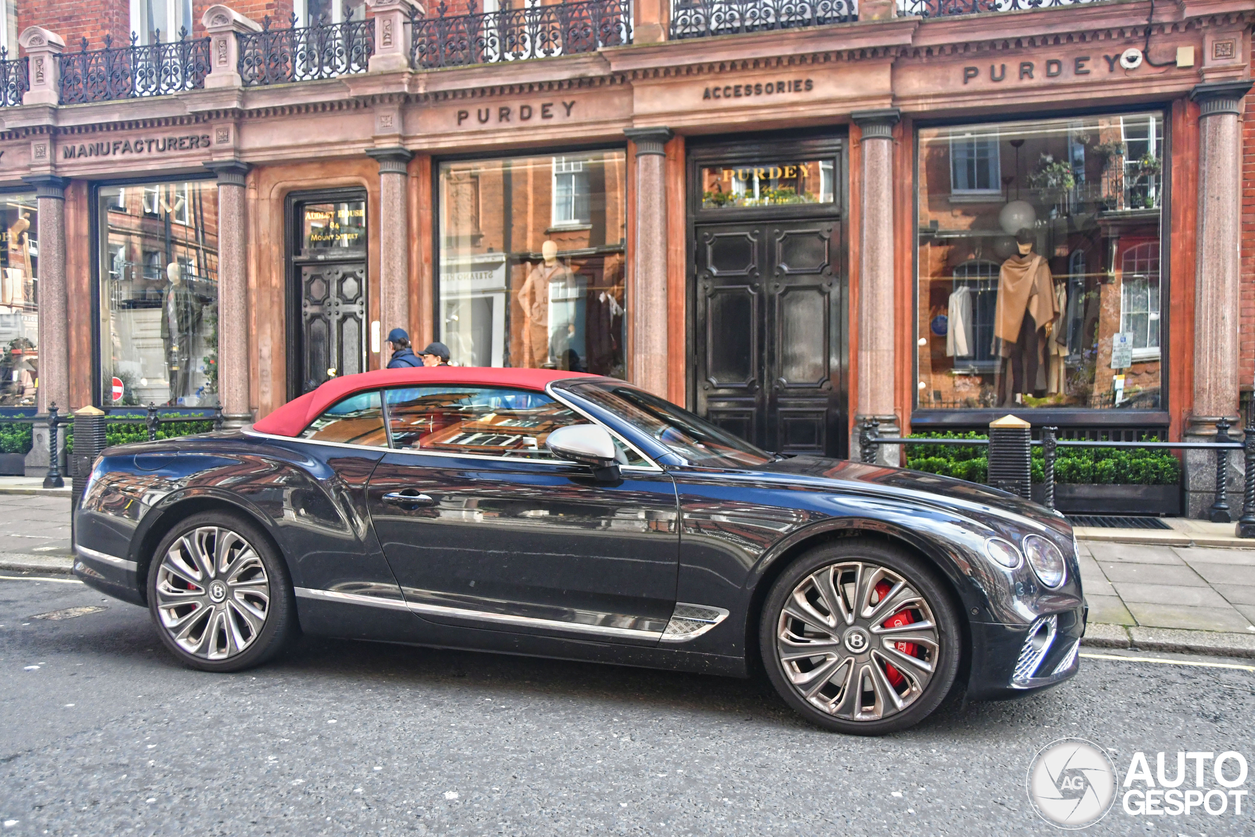 Bentley Continental GTC V8 2020 Mulliner