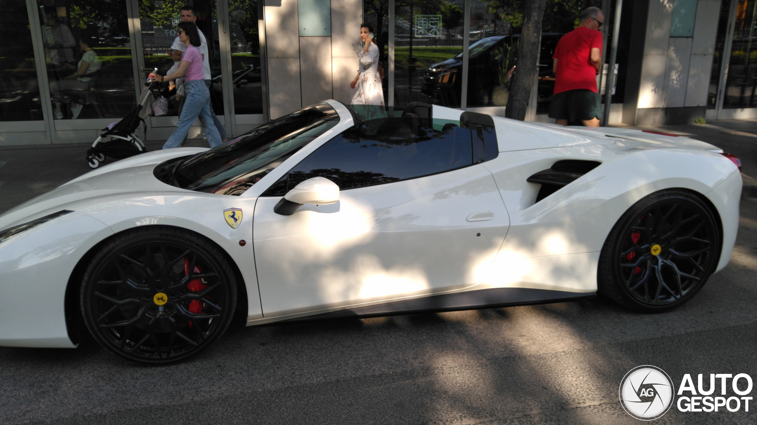 Ferrari 488 Spider