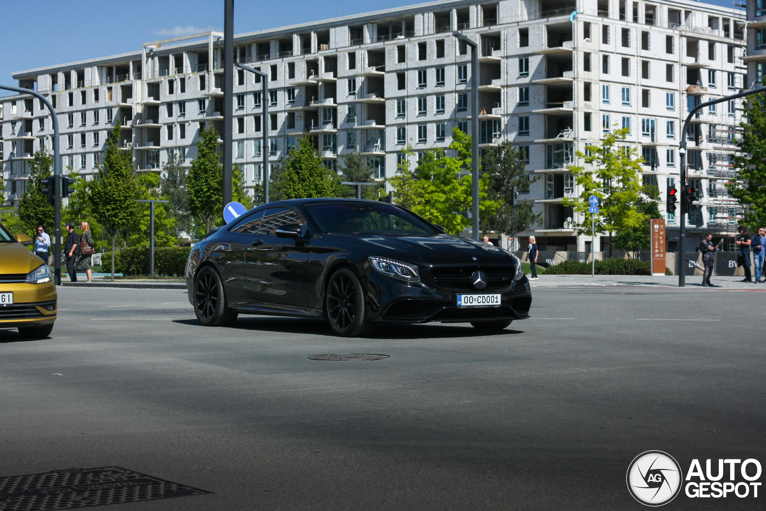 Mercedes-AMG S 63 Coupé C217