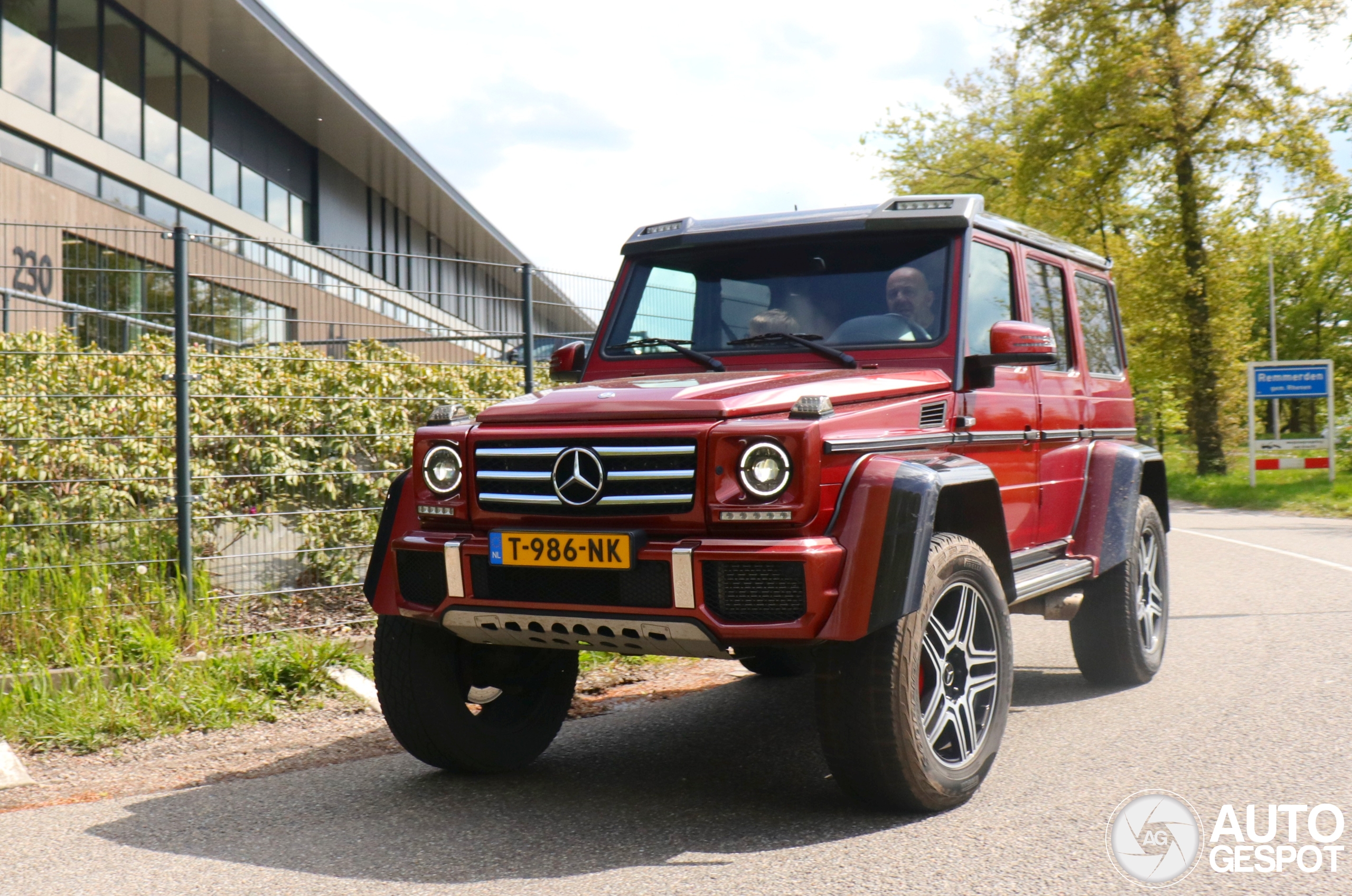 Mercedes-Benz G 500 4X4²