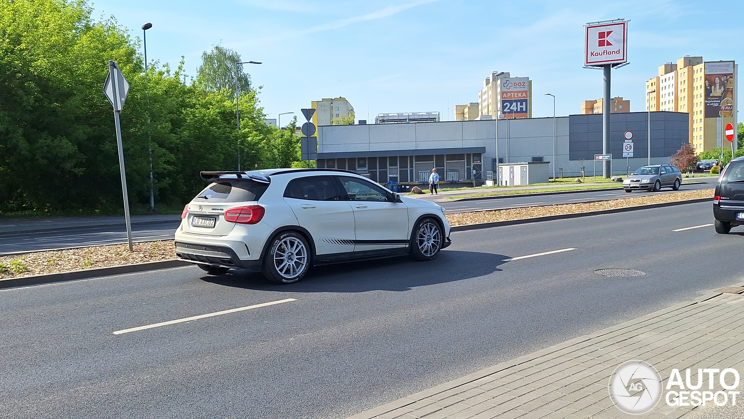 Mercedes-Benz GLA 45 AMG X156