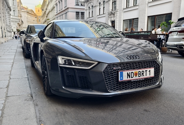 Audi R8 V10 2015