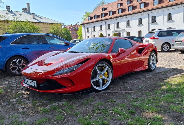 Ferrari F8 Spider