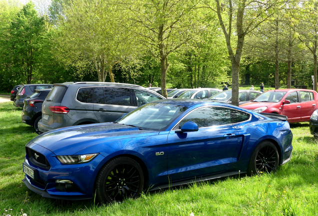 Ford Mustang GT 2015