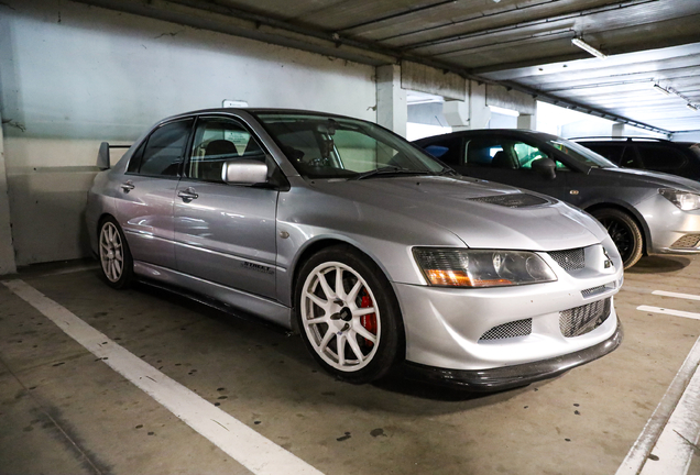 Mitsubishi Lancer Evolution VIII MR