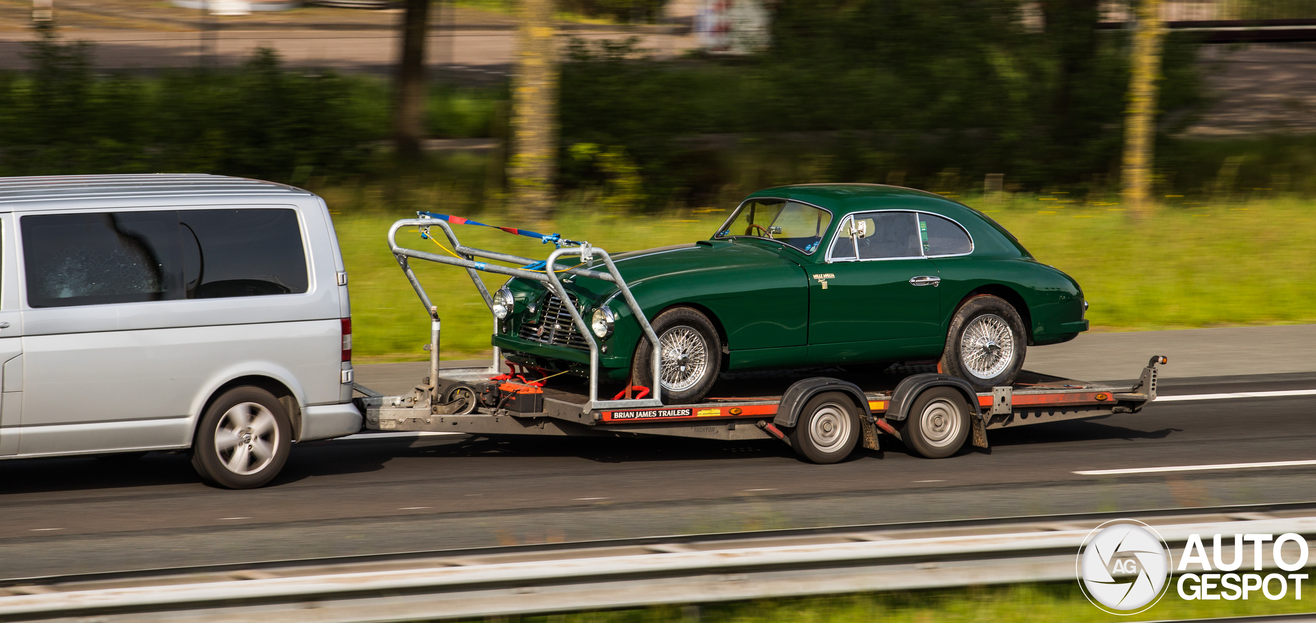 Aston Martin DB2