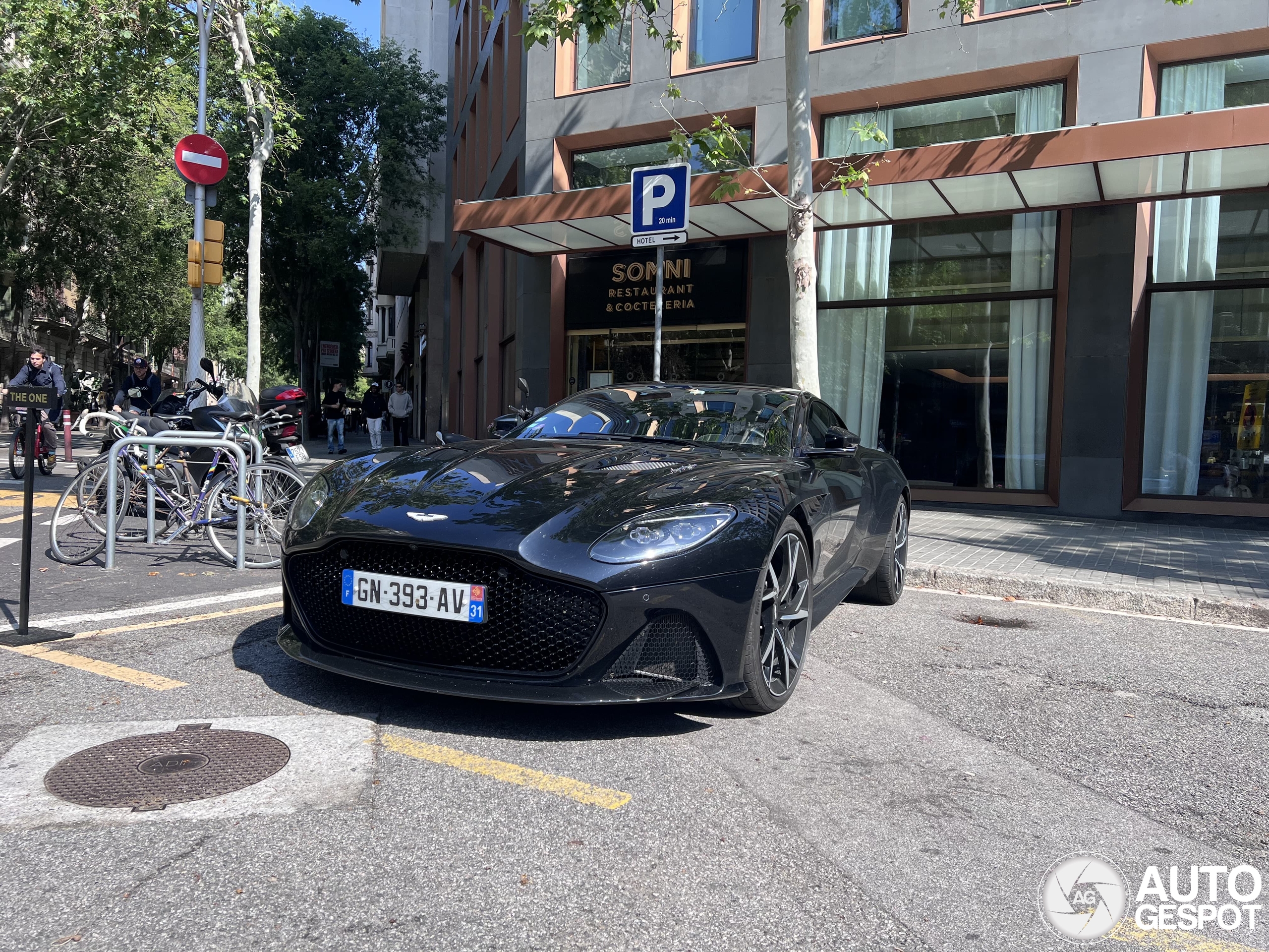 Aston Martin DBS Superleggera