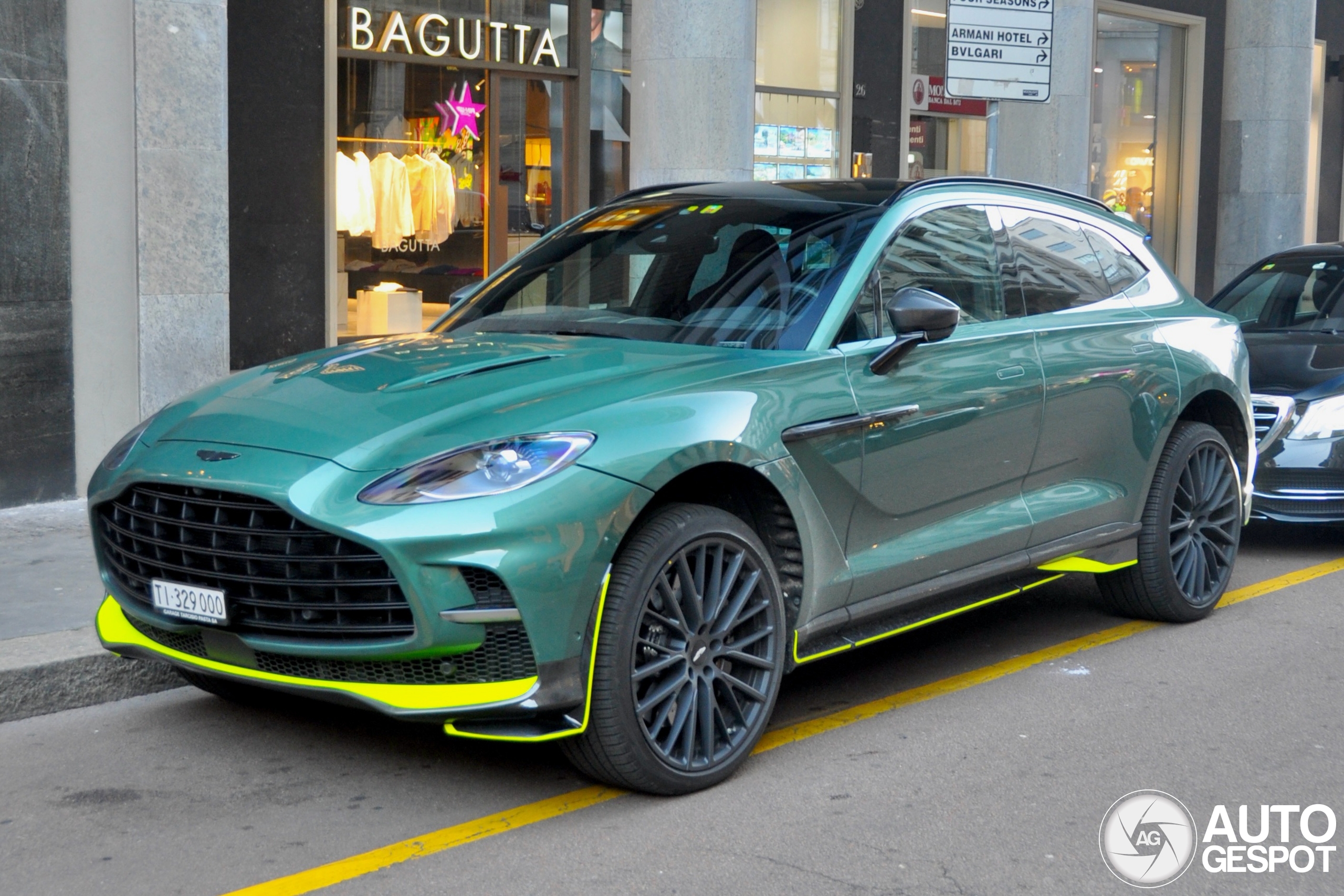 Aston Martin DBX707 AMR23 Edition