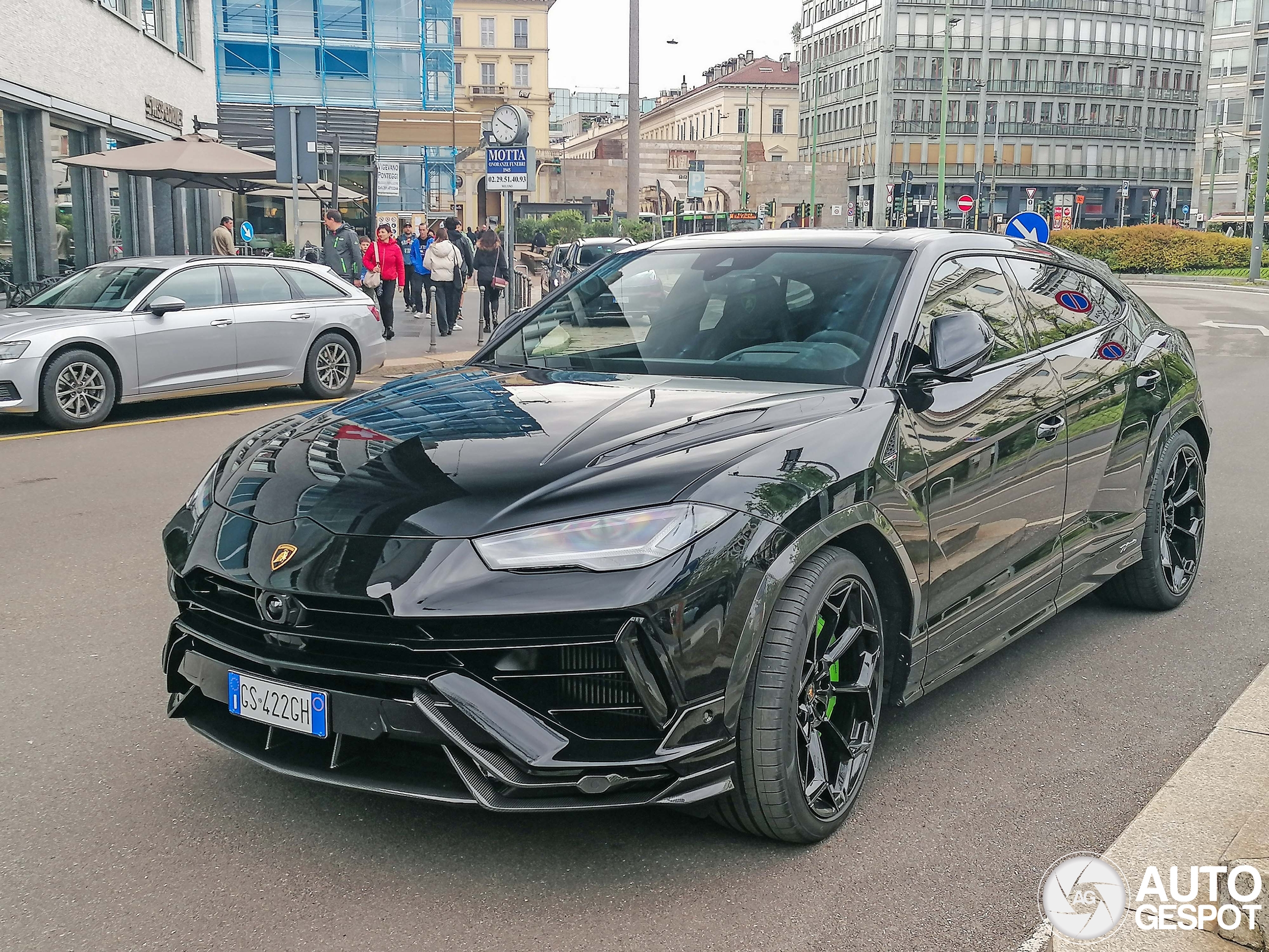 Lamborghini Urus Performante