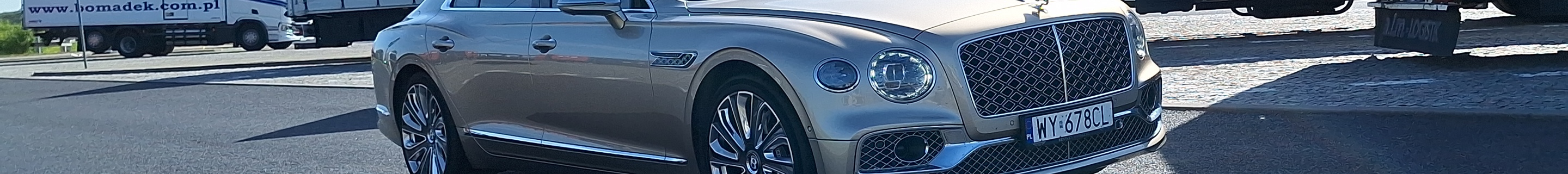 Bentley Flying Spur V8 2022 Mulliner