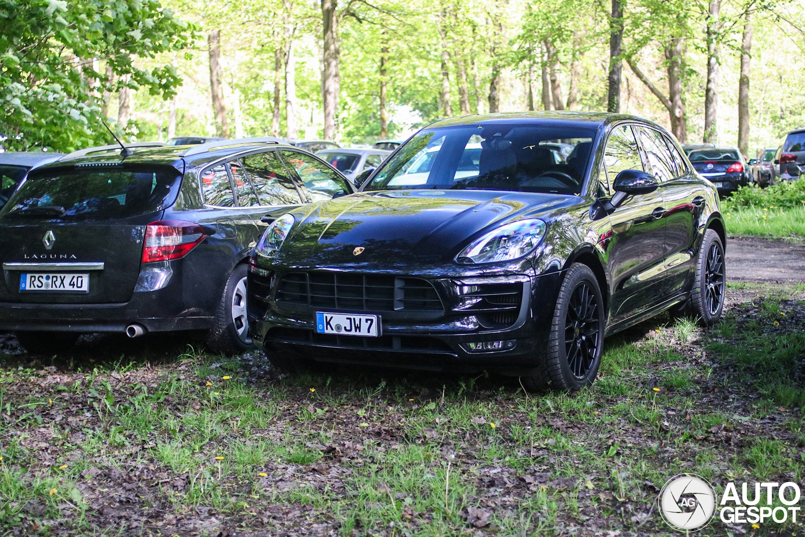 Porsche 95B Macan GTS