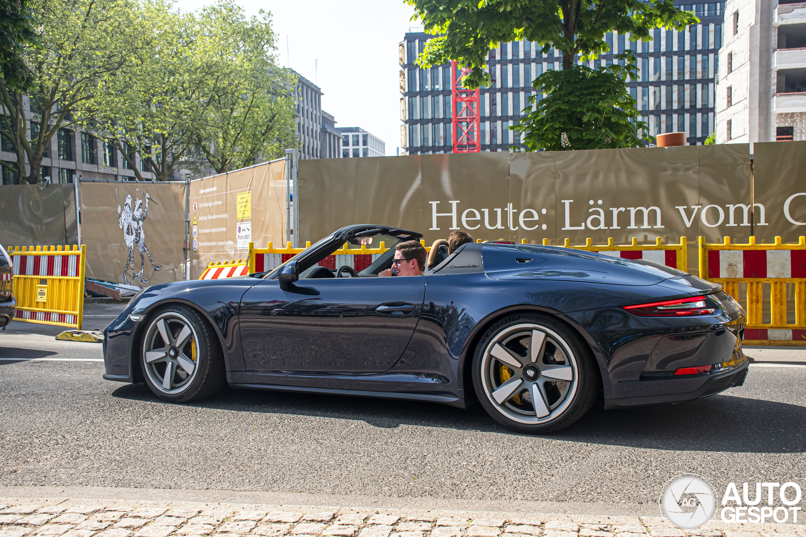 Fantastische Porsche 911 Speedster komt van een eiland af