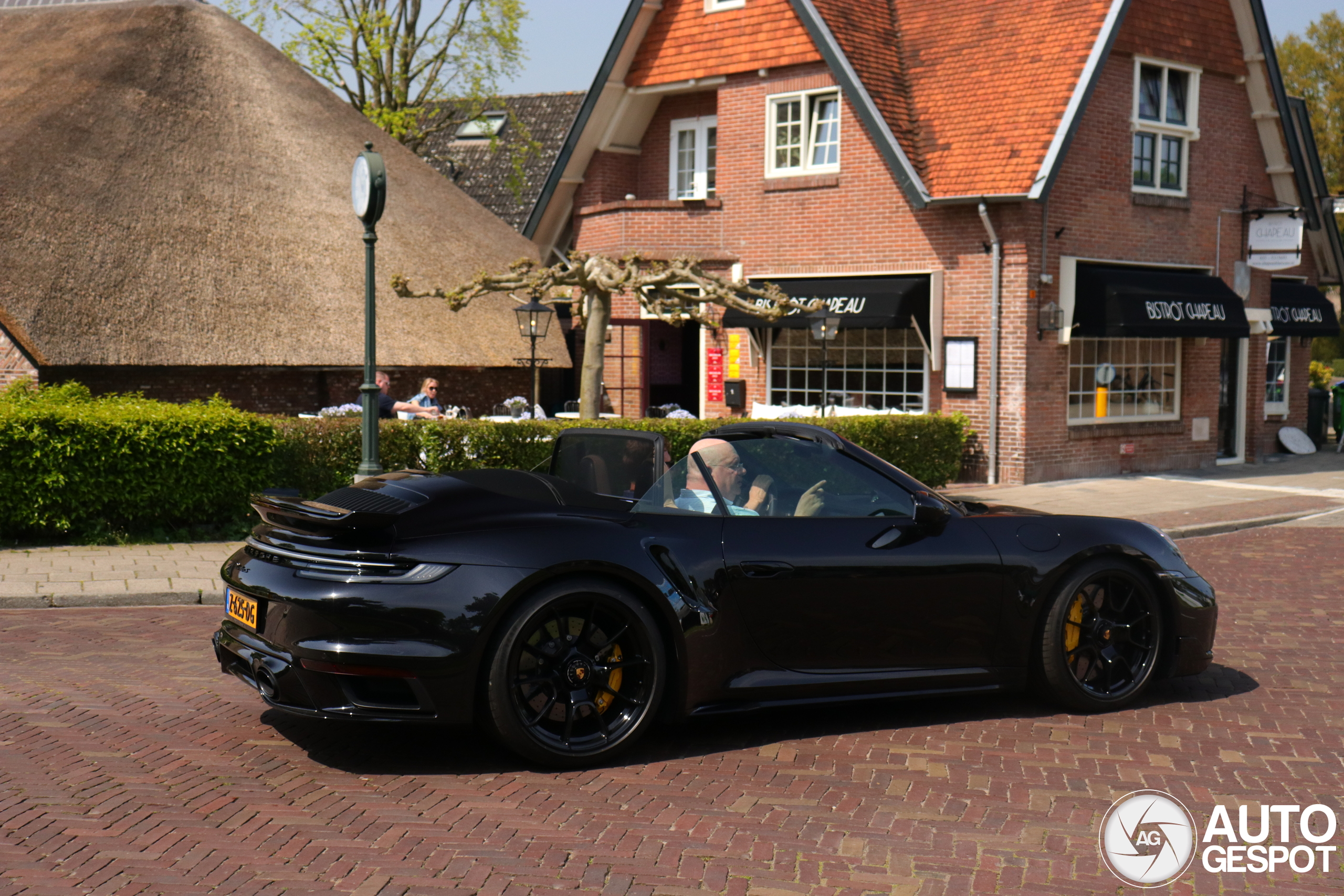 Porsche 992 Turbo S Cabriolet